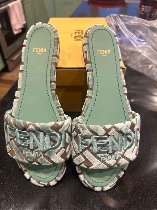 Fendi Shoes - Fendi sunshine burnout velvet slides